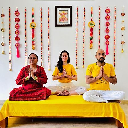 House Of Vedas Большая Нойда Экстерьер фото